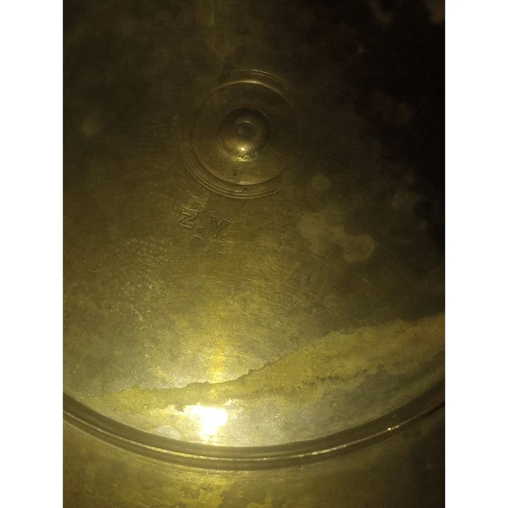 Vintage Beautiful Brass Floral Etched Ashtray-trinket Dish Z.Y. 5 3/4‎ Wide